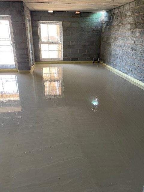 Liquid Screed Application