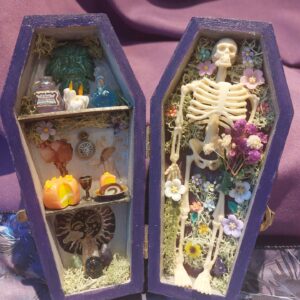 My favourite things coffin